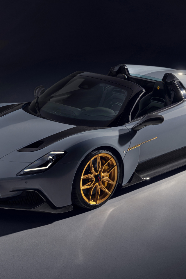 Автомобиль Novitec Maserati MC20 Cielo 2024 года