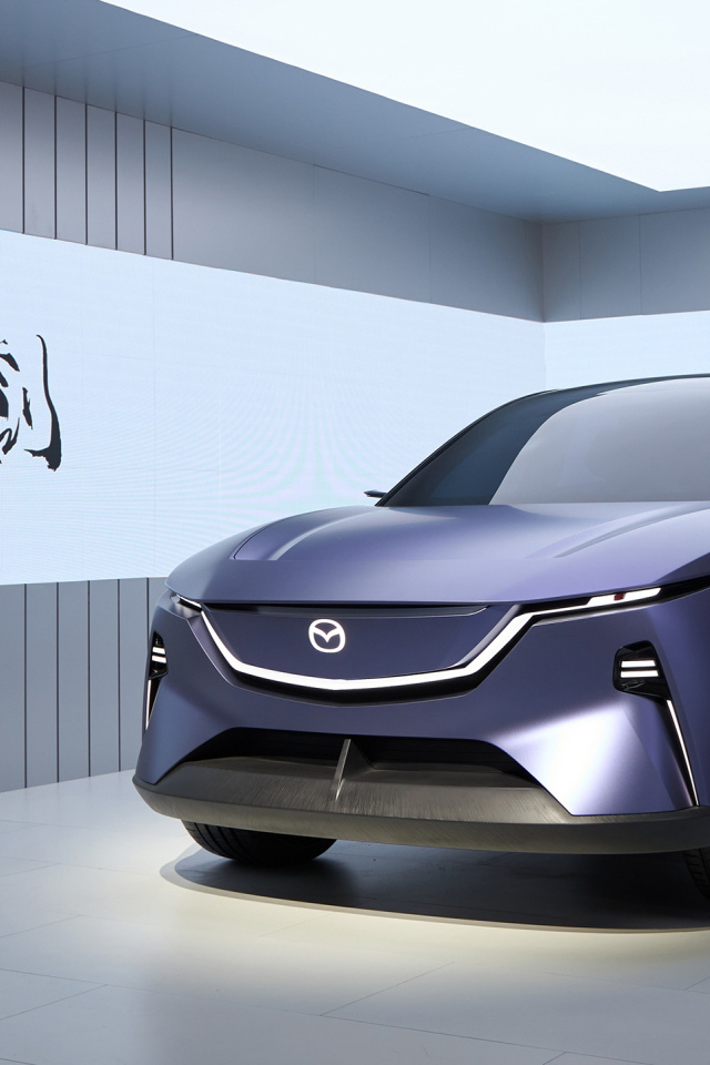 Новый автомобиль Mazda Arata 2024 года