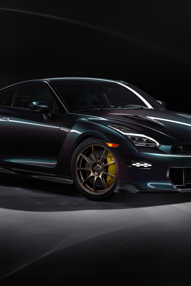 Автомобиль Nissan GT-R T-Spec Takumi Edition 2024 года