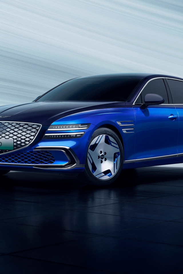 Синий автомобиль Genesis Electrified G80 2024 года