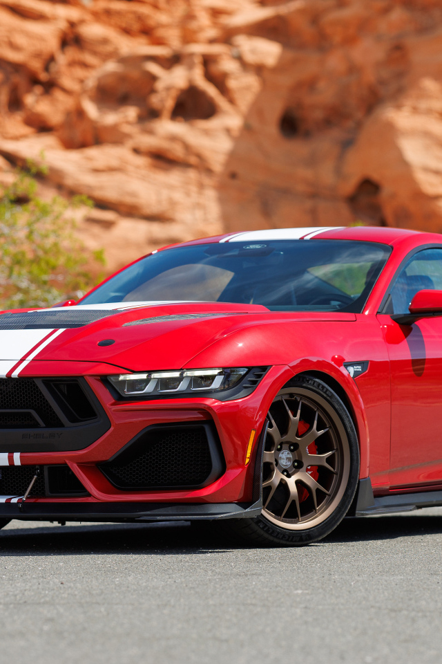 Красный автомобиль Shelby Super Snake 2024 года