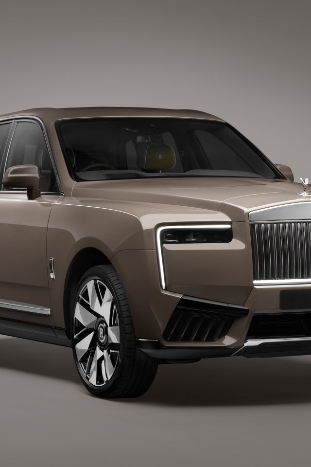 Автомобиль Rolls-Royce Cullinan Series II