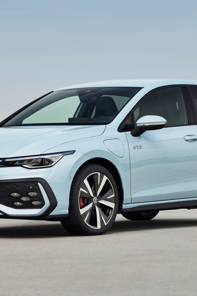 Новый автомобиль Volkswagen Golf GTE 2024 года