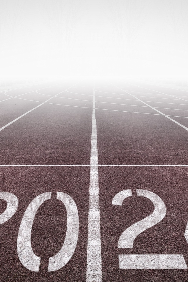 Цифры 2024 на взлетной полосе