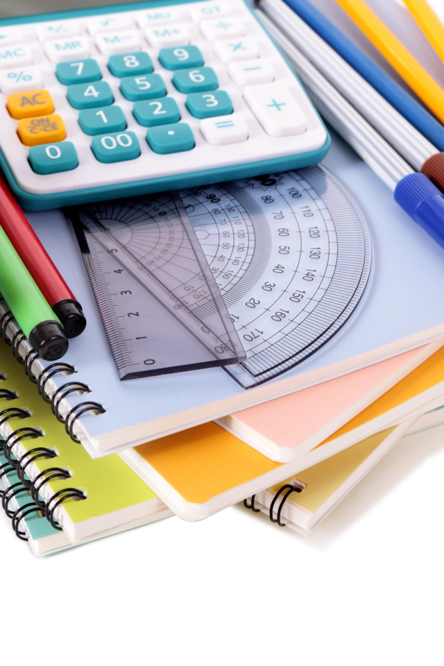 Канцелярские предметы для школьника