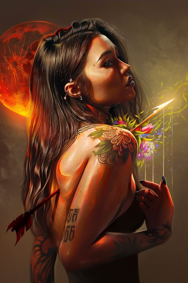 Девушка с тату, пронзена волшебной стрелой, стоит на фоне красной луны