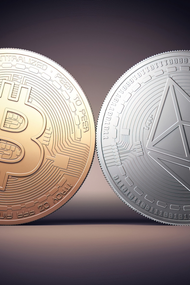 Криптовалюта bitcoin  и ethereum на сером фоне