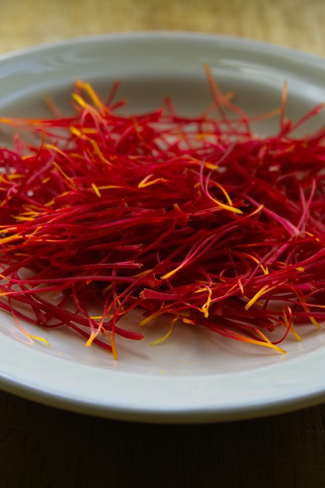 Пряная дорогая специя шафран