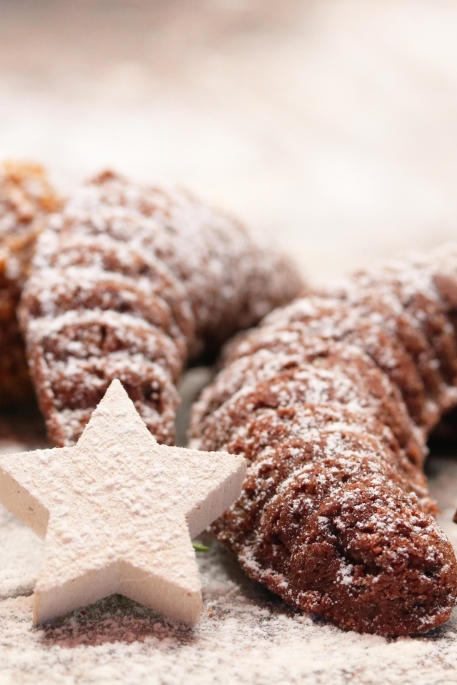 Рождественское печенье с сахарной пудрой