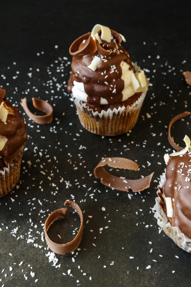 Аппетитные кексы с шоколадной стружкой