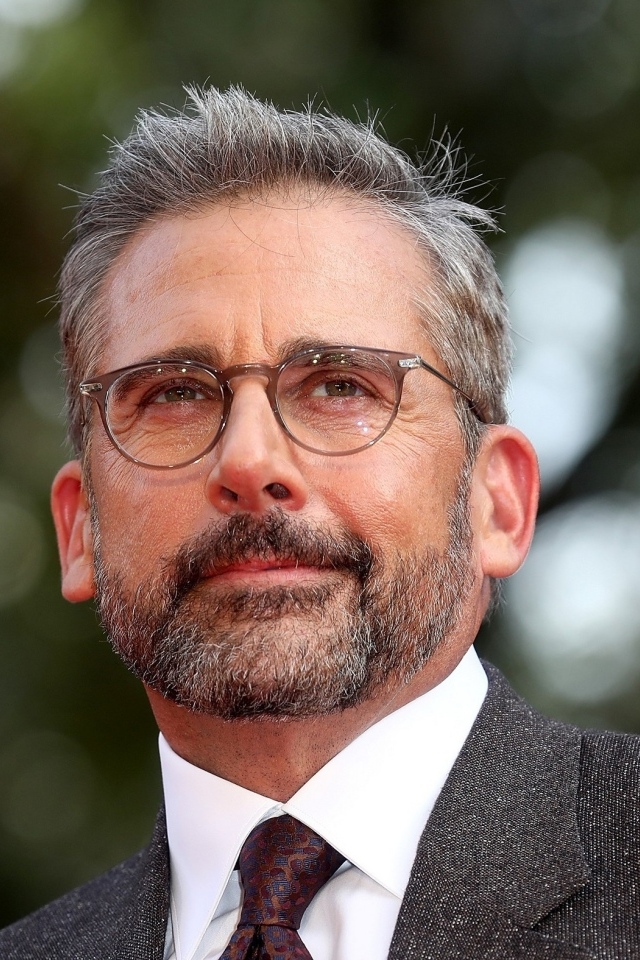 Стильный мужчина актер Стив Карелл