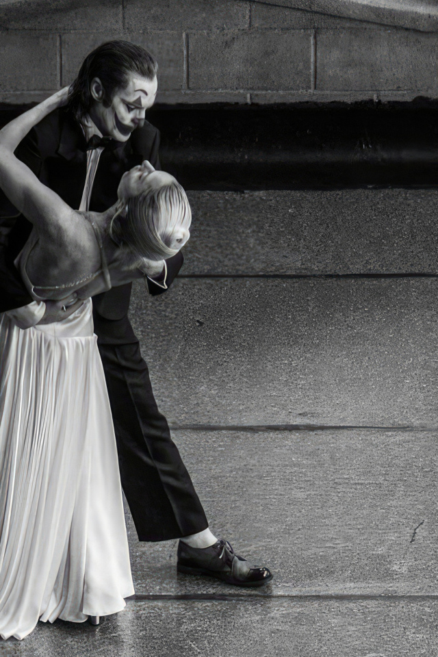 Леди Гага и Хоакин Феникс в фильме Джокер: Безумие на двоих