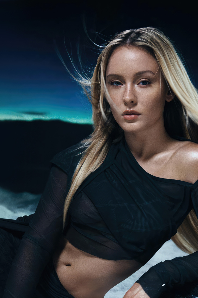 Молодая шведская певица Зара Ларссон