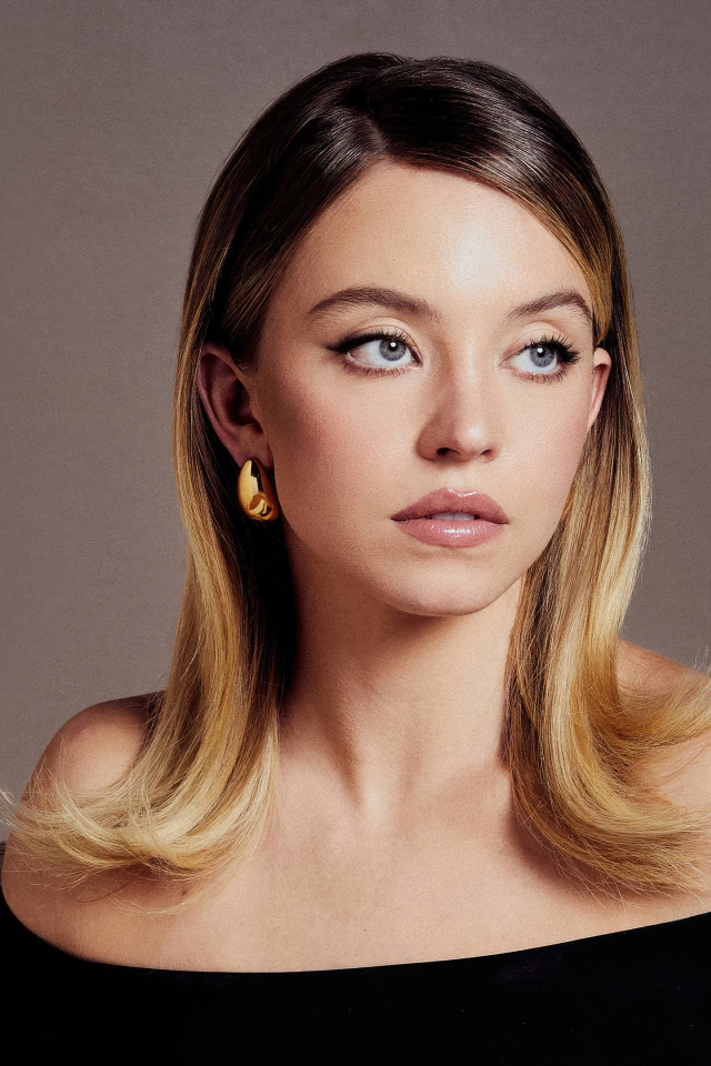 Выразительный взгляд актрисы Сидни Суини