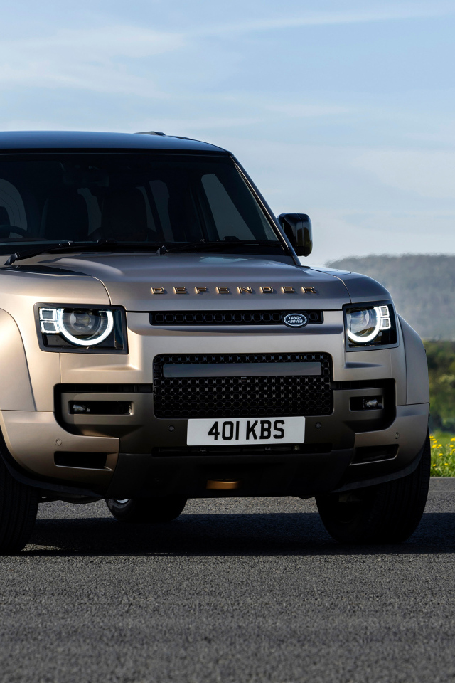 Автомобиль Defender OCTA 2024 года