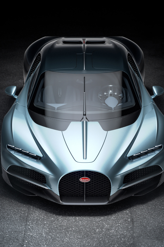 Вид сверху на автомобиль Bugatti Tourbillon 2024 года