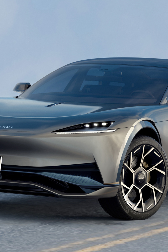 Автомобиль Karma Ivara зимой