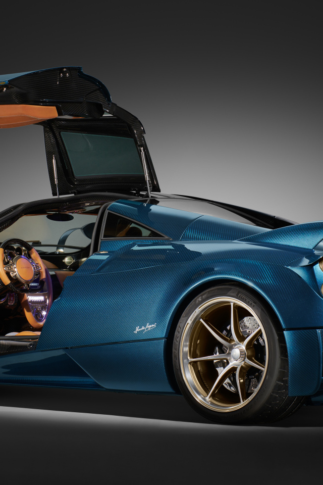 Вид сбоку на автомобиль Pagani Huayra Epitome 2024 года