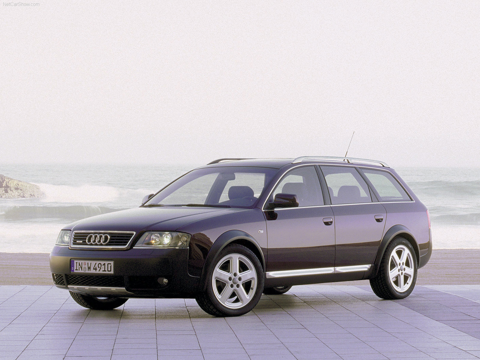 Продажа ауди универсал. Audi a6 Allroad 2000. Audi a6 Allroad 2003. Ауди а6 Allroad quattro. Audi Allroad c5 2000.