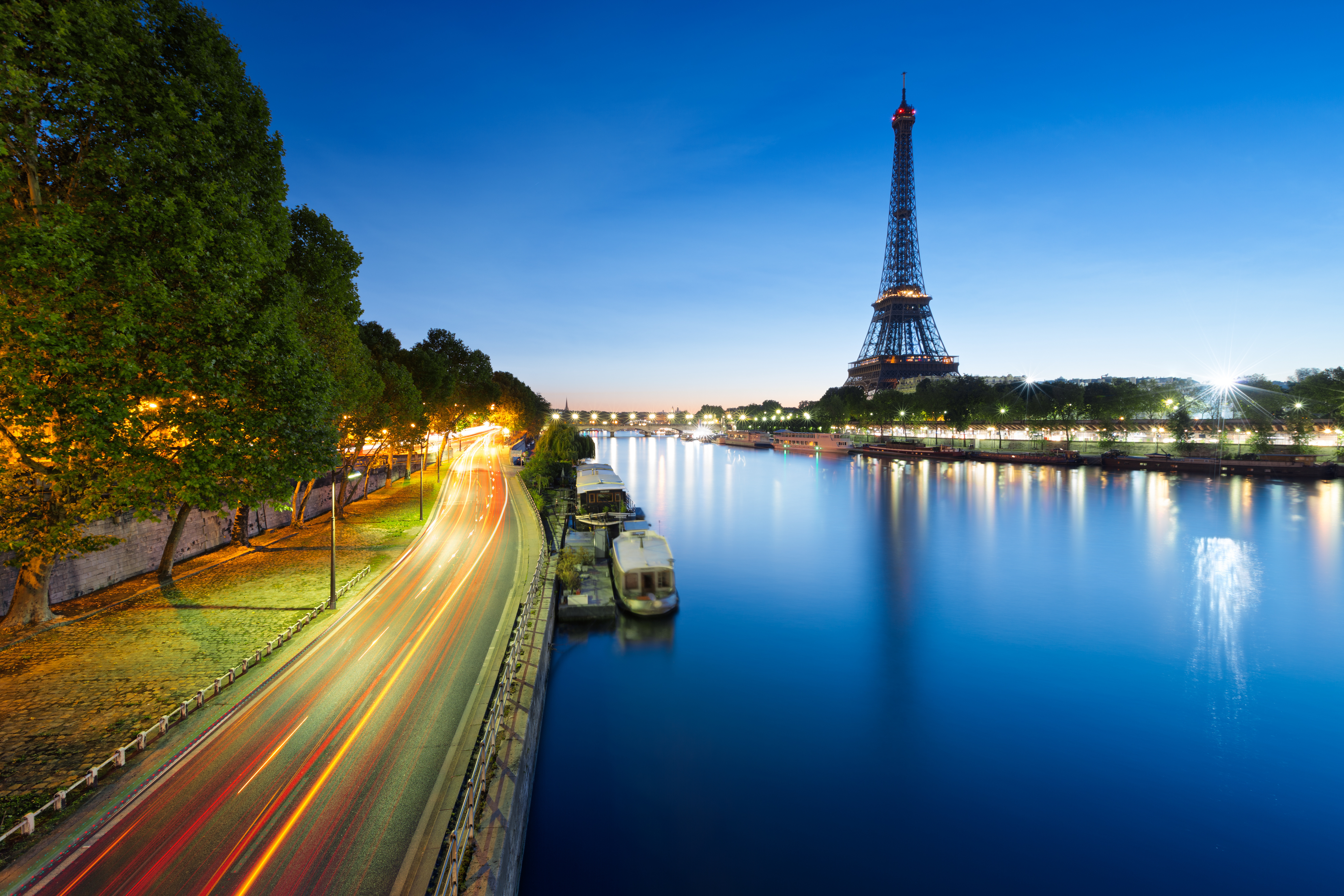 Топ лучших обой. Эйфелева башня река сена. Франция Эйфель мост. Франция Париж Эйфелева башня. Париж. Эйфелева башня, река сена.