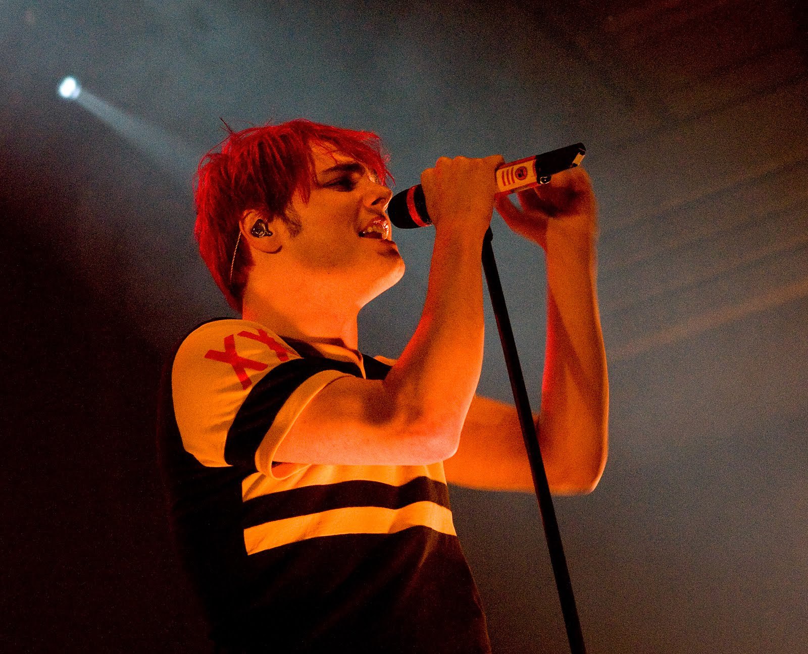 Актер Джерард Уэй - обои для рабочего стола, картинки, фото