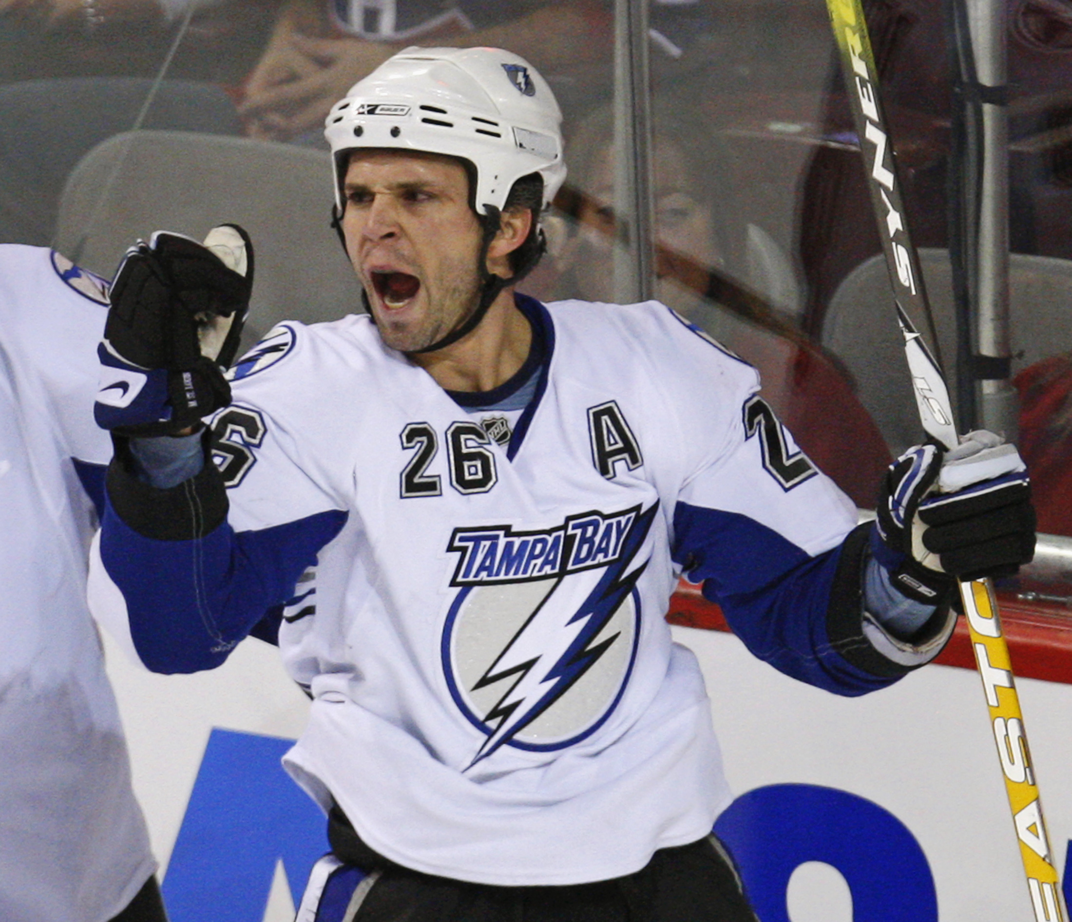 Martin St. Louis on ice wallpapers and images - wallpapers, pictures ...