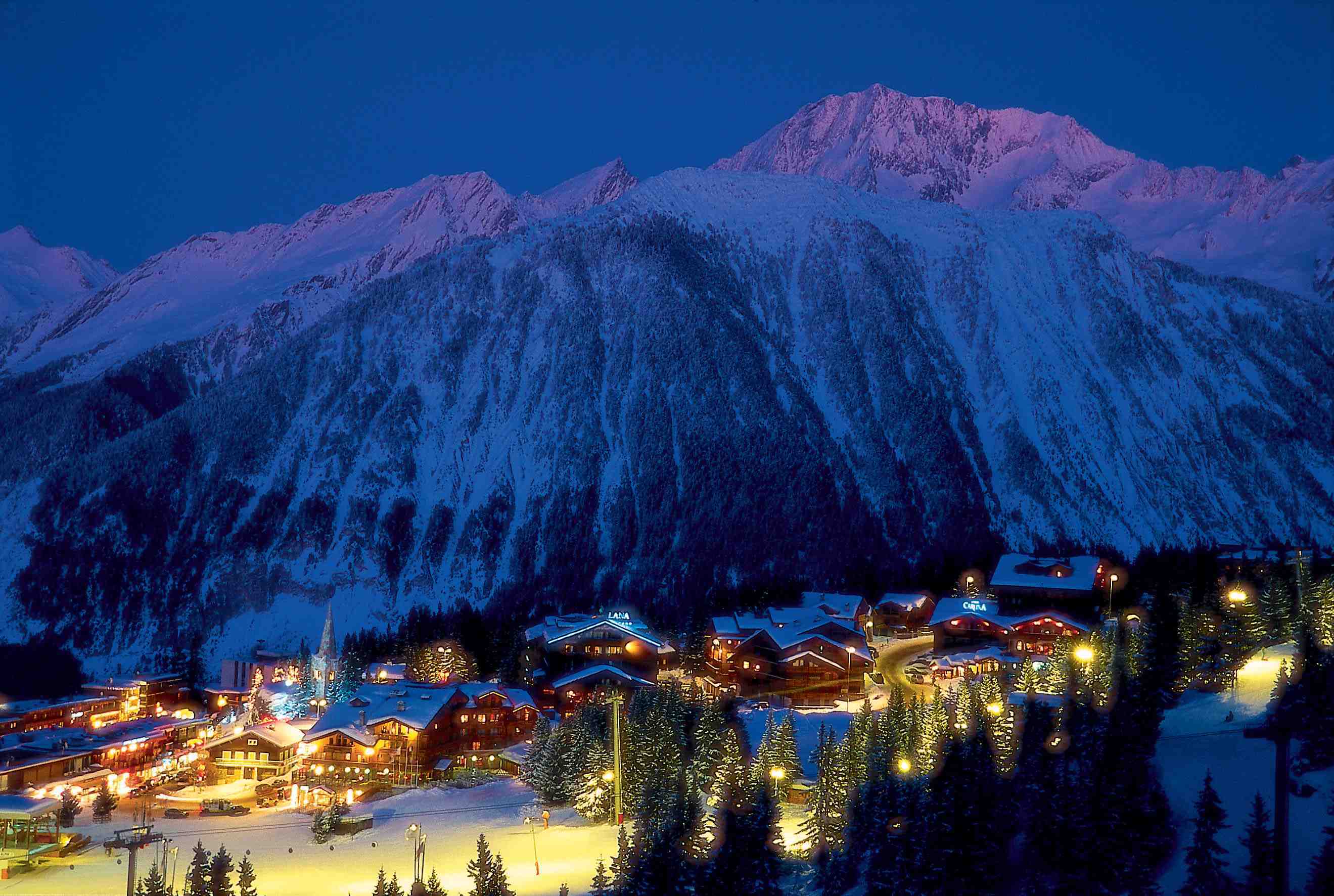 Французский горнолыжный курорт. Куршевель Альпы Франция. Альпы Франция горнолыжный курорт Куршевель. Швейцария курорт Куршевель. Альпы Куршевель.