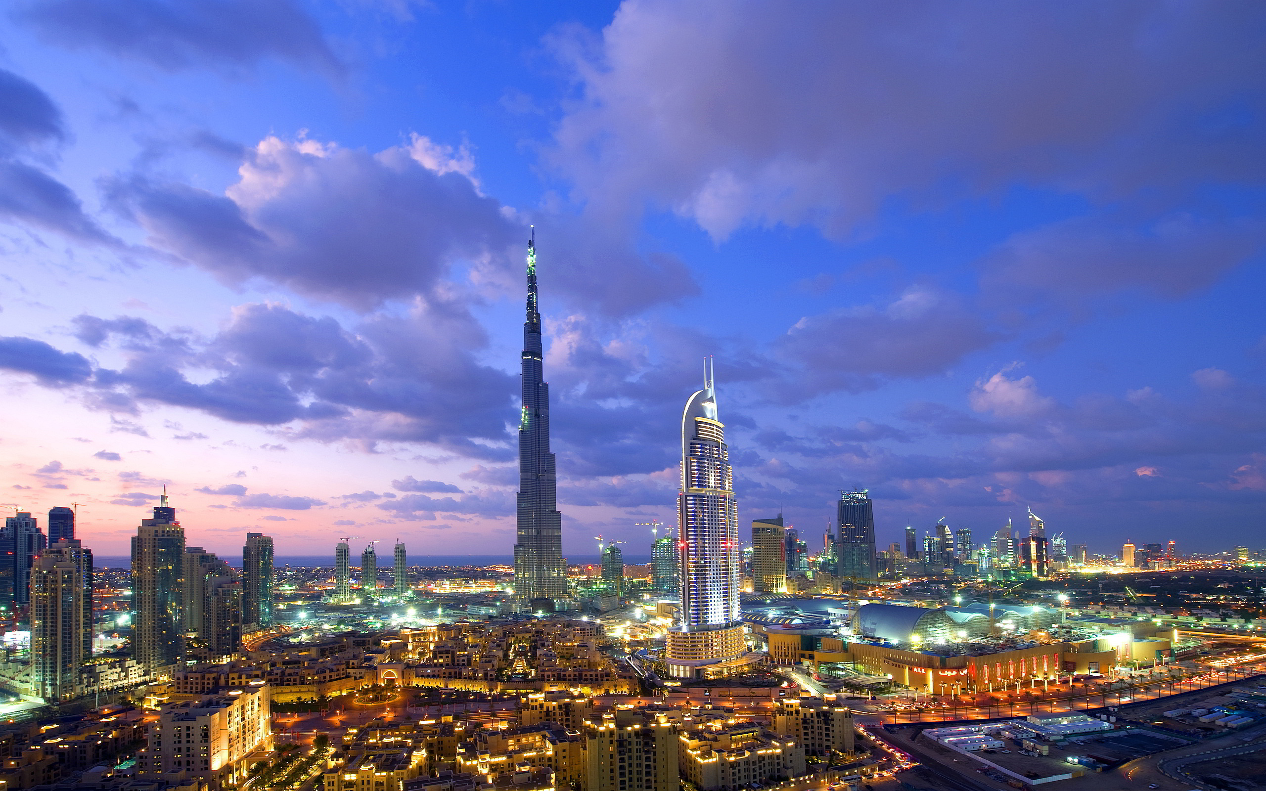 Zastaki.com - Панорама вечернего Дубаи