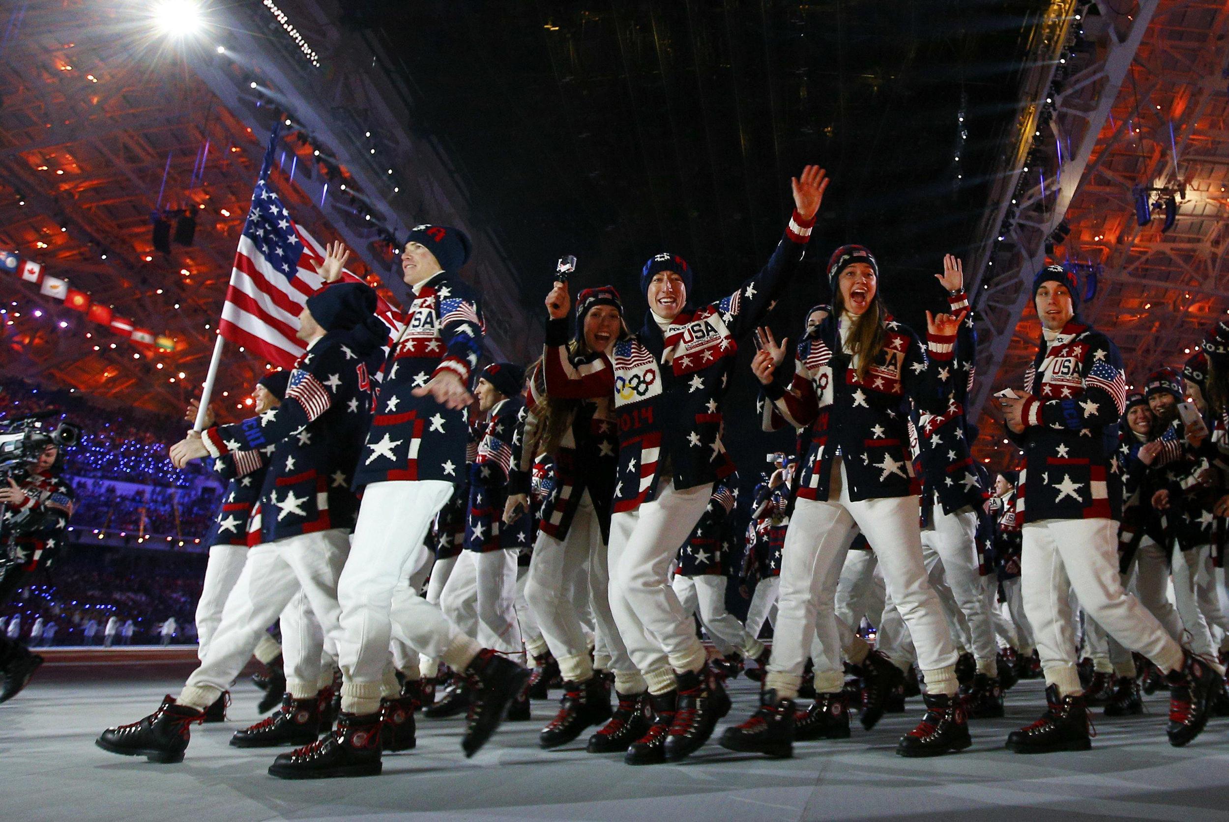 The usa games. Команда США Сочи 2014. США на Олимпийских играх. Олимпийская сборная команда США.