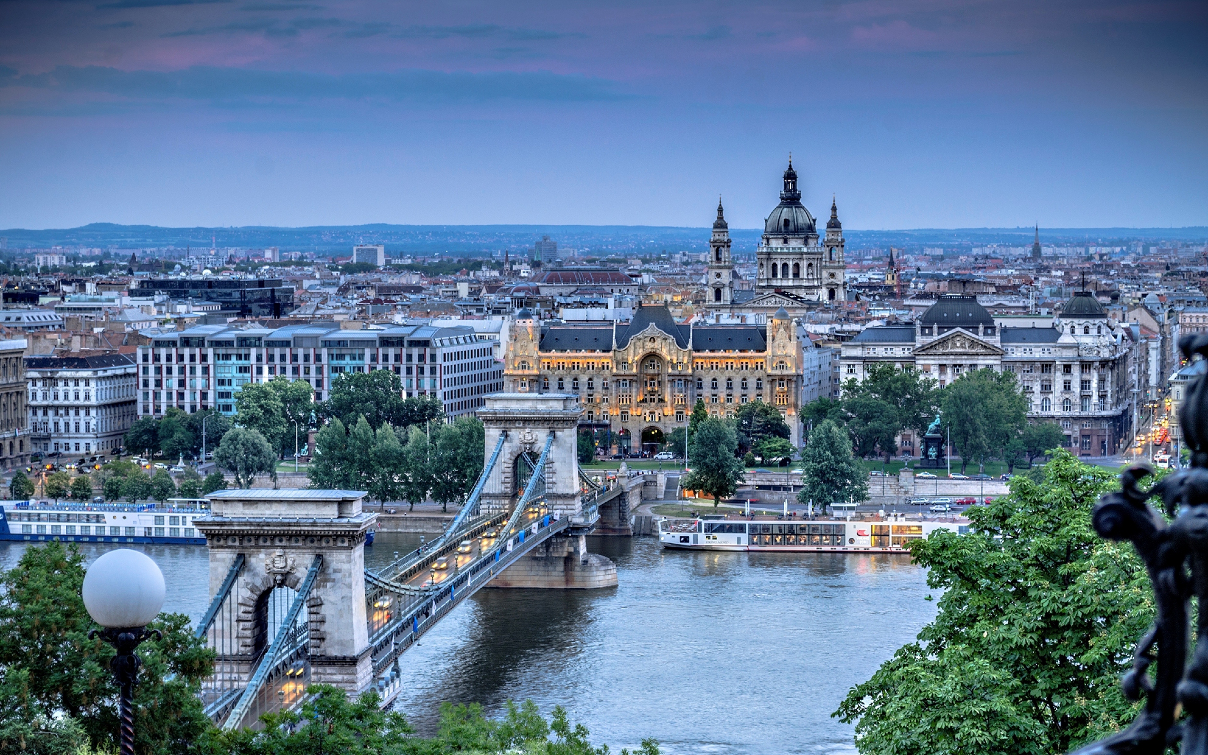 Будапешт. Цепной мост Сечени Будапешт Венгрия. Венгрия столица Будапешт. Будапешт столица Венгрии достопримечательности. Пешта город Венгрия.