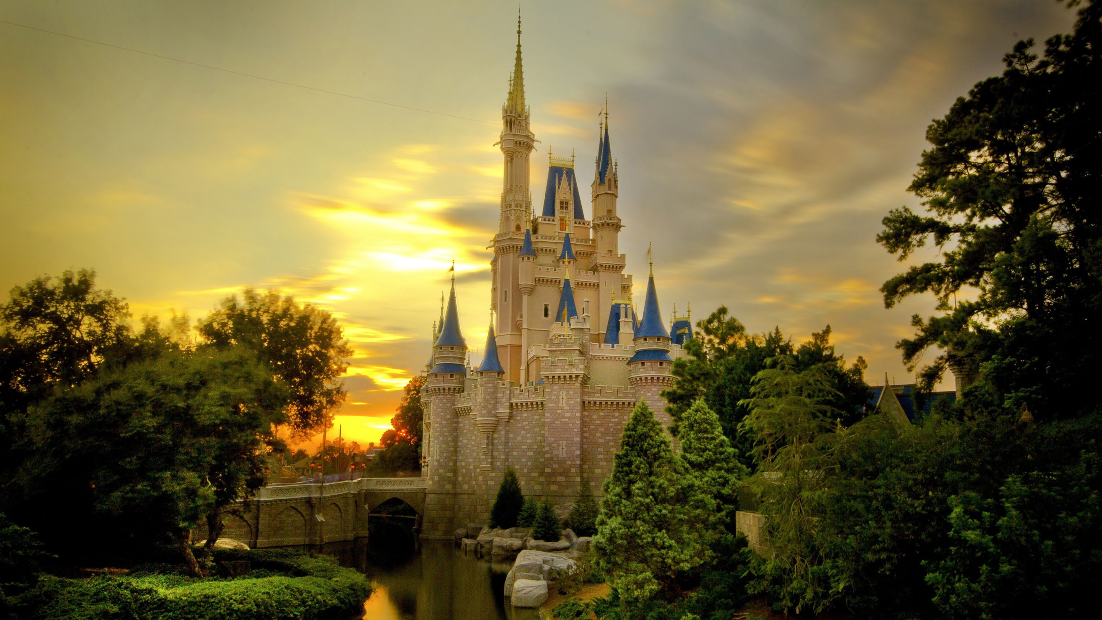 disneyland desktop wallpaper 4k