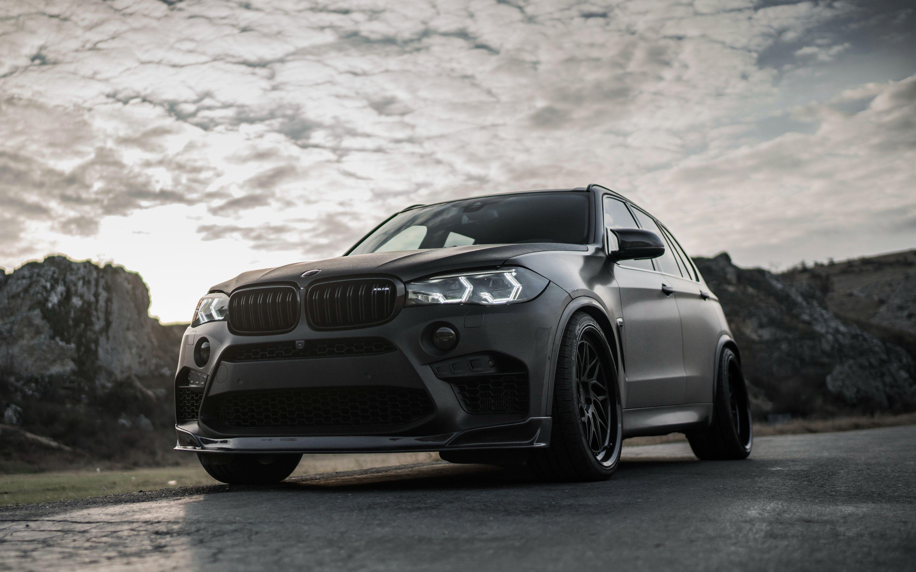 Обои 10 5 м. BMW x5m z Performance. БМВ x5m 2018. BMW x5 f85 m Performance.