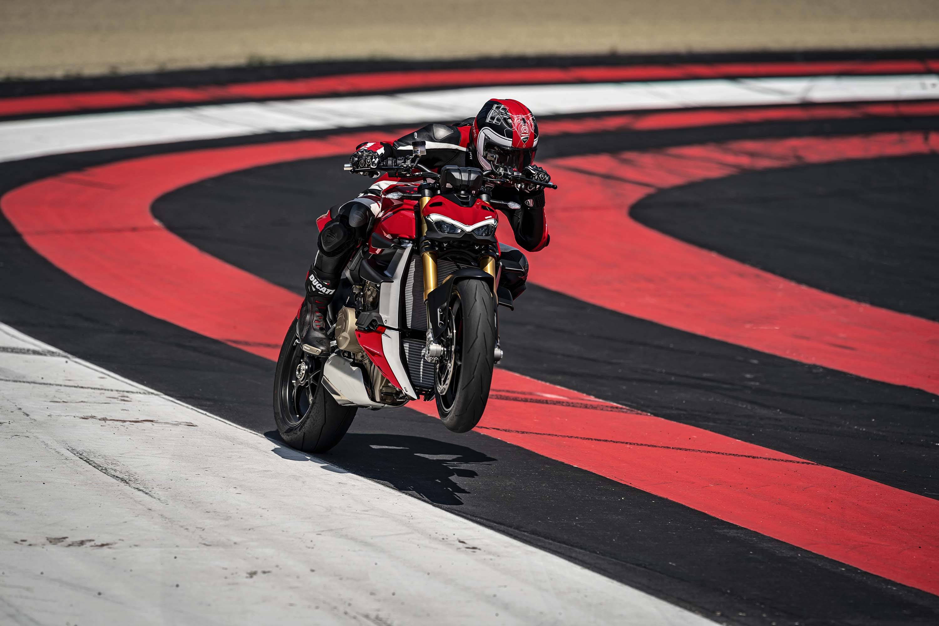 Ducati Streetfighter V4 Motorcycle Racer 2020 Racing Desktop wallpapers  1366x768
