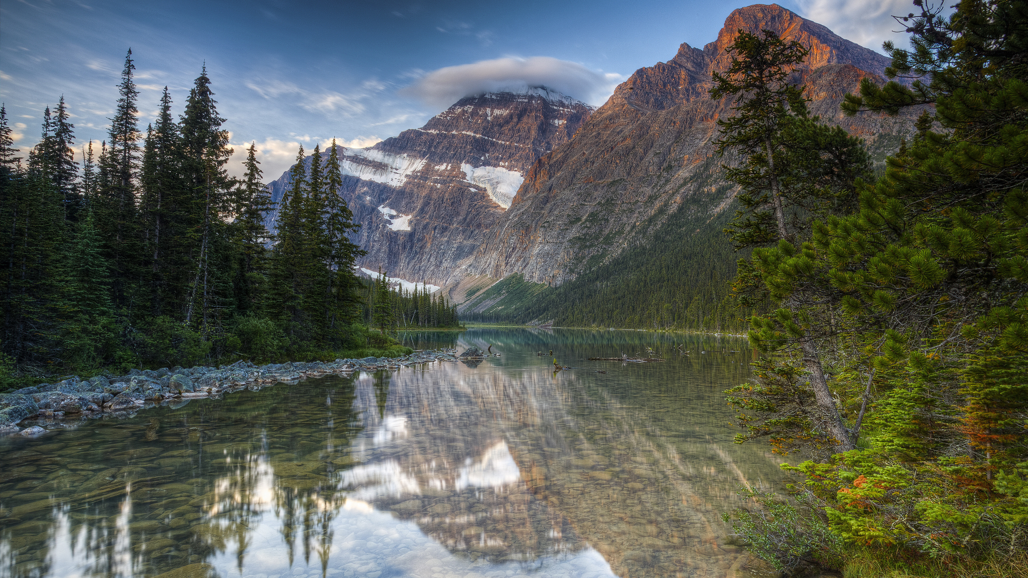Природа. Озеро сент-Мэри, Монтана, США. Гора Эдит кавелл, Канада. Канадский парк Джаспер. Канада лес горы река.