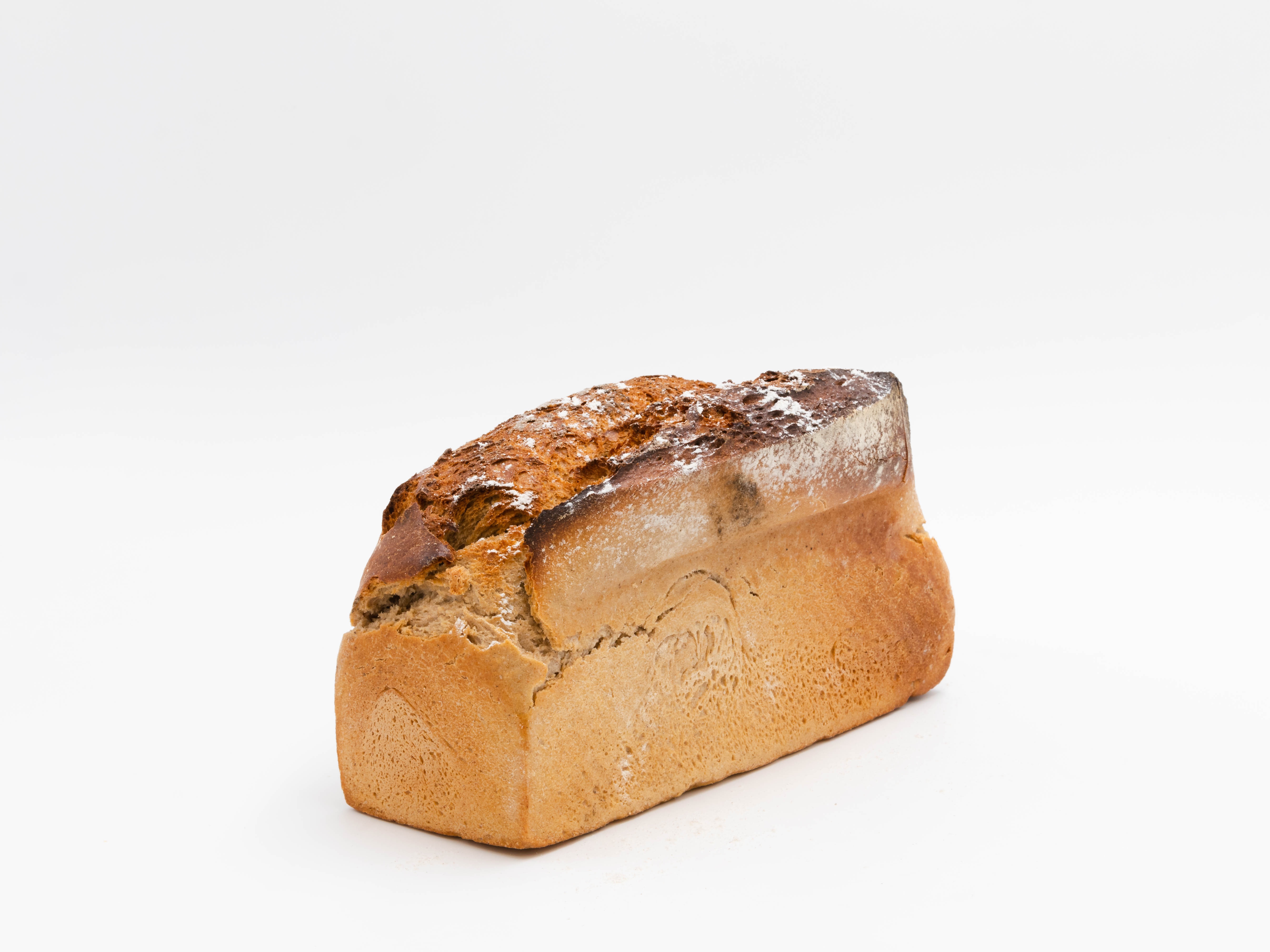 Золотистые хлеба. Хлеб Буханка. Выпечка хлеба. Буханка хлеба фото. Хлебница хлеб.